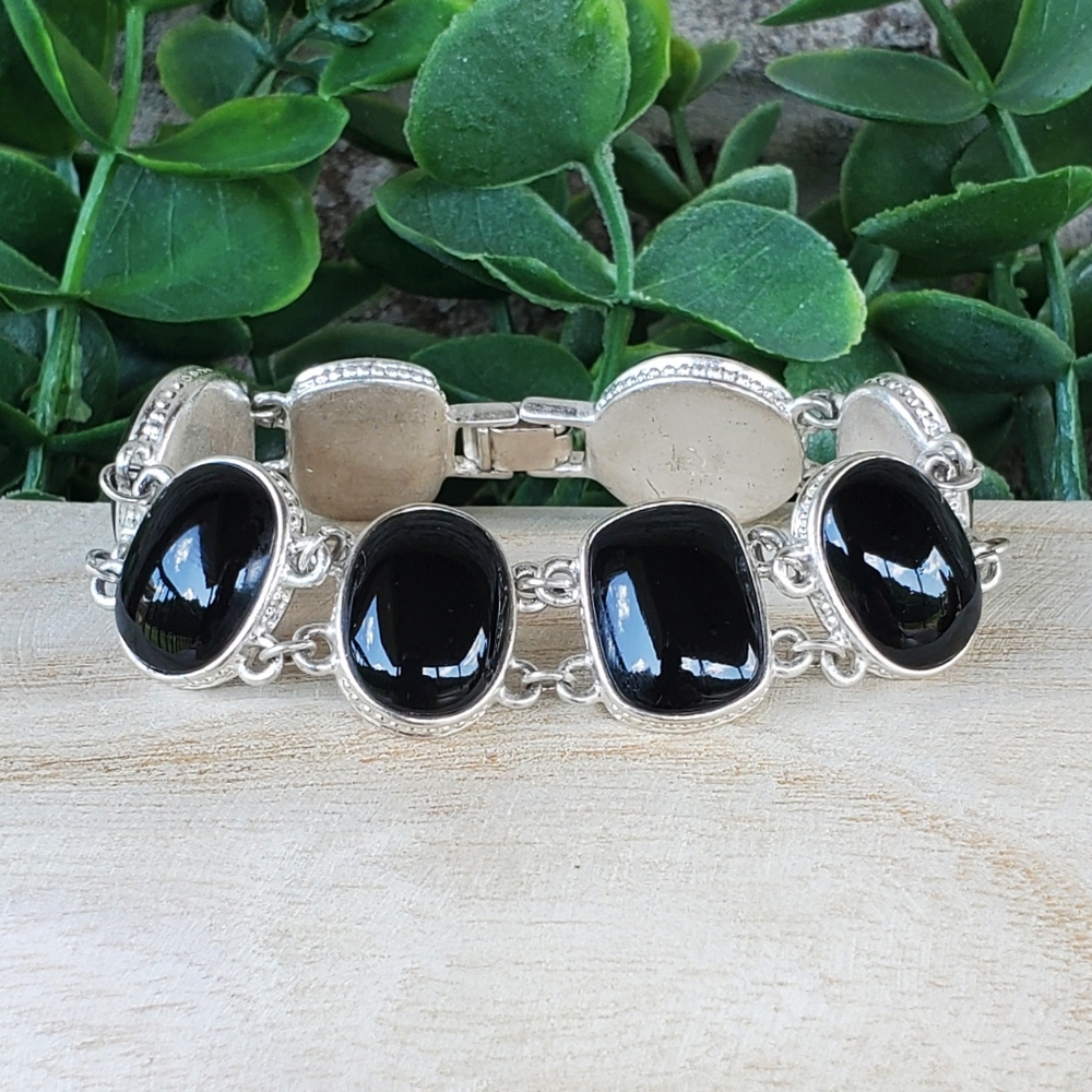 Vintage Liz Claiborne Silver Tone & Faux Black Onyx Link Bracelet